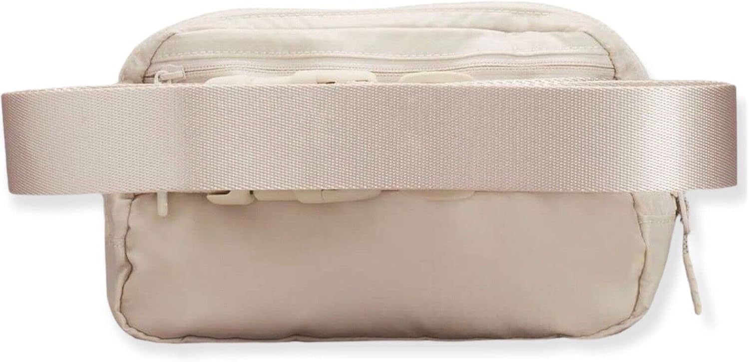 Lululemon Everywhere Belt Bag 1L (Neo Mint)