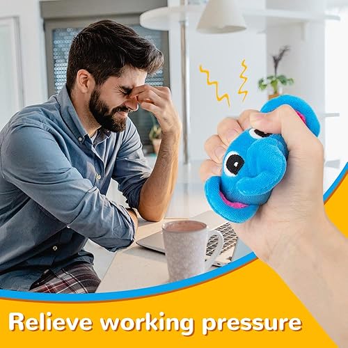 Miniatura 8 de Pelota sensorial para el estrés paquete de 5 juguetes blandos de peluche para niños y adultos juguetes antiestrés para aliviar la ansiedad búho