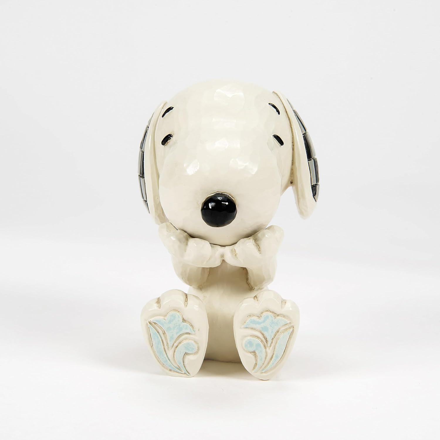 Enesco Peanuts by Jim Shore Collection Snoopy Laughing Big Grin Miniature Figurine- Stone Resin Hand Crafted Painted Collectible Peanuts Snoopy Mini Figurines Home Decor Statue, 2.76 Inch