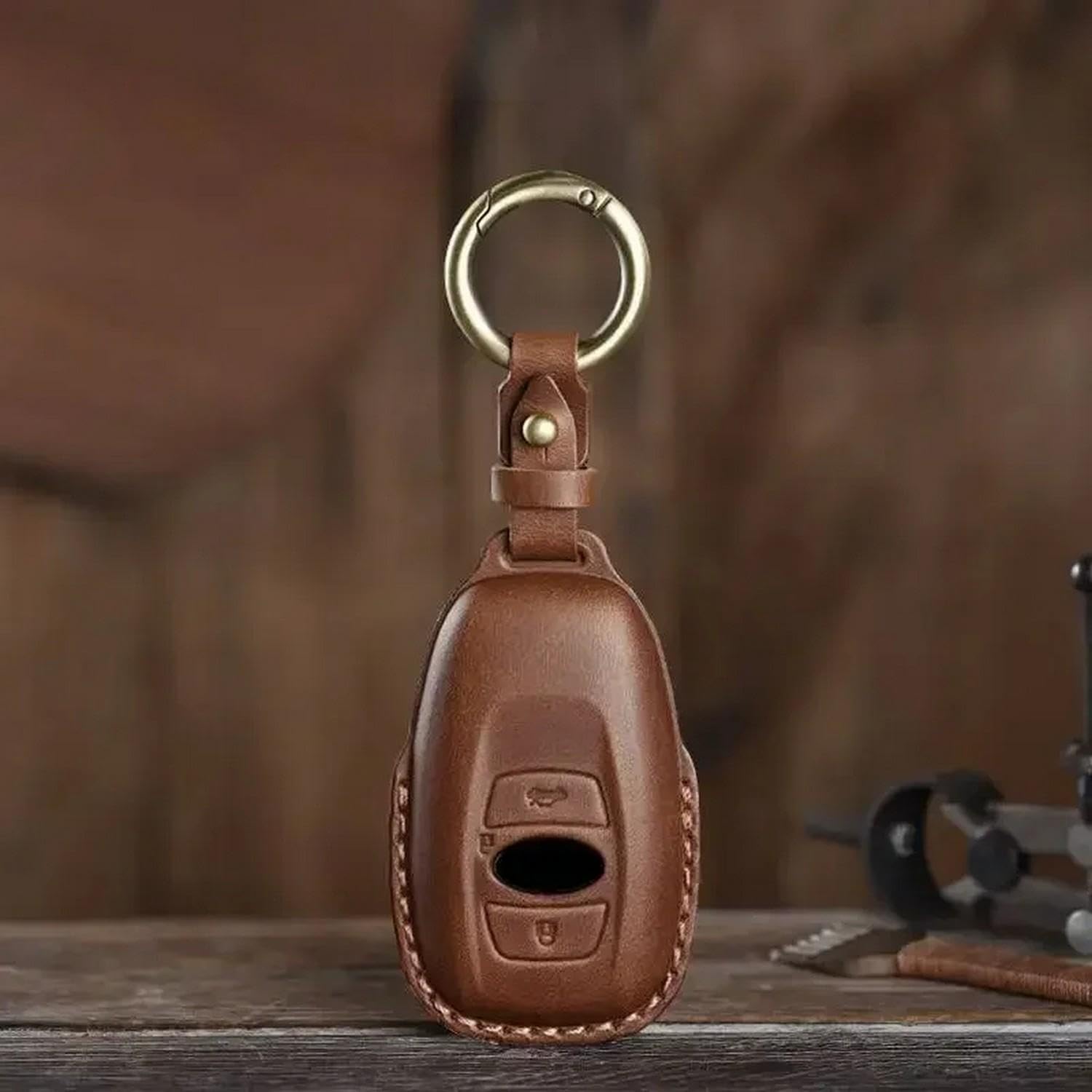 Étui à gousset Subaru en cuir et zinc pour protéger votre clé connectée lors de vos sorties
