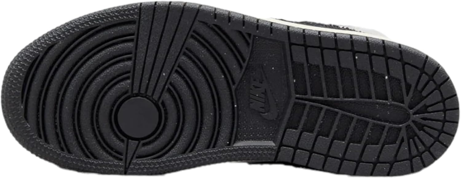 Nike Kid's Air Jordan 1 Mid SE Craft Sneaker