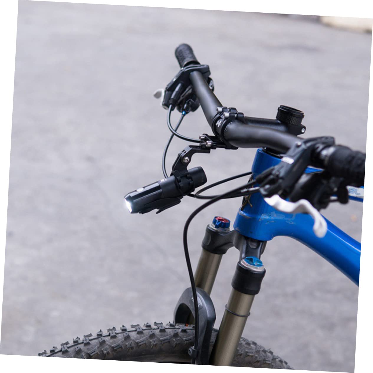 Abaodam 3 Sets Bike Flashlight Holders Lamp Bracket for Easy Installation Durable Construction for Night Riding and Cycling Safety