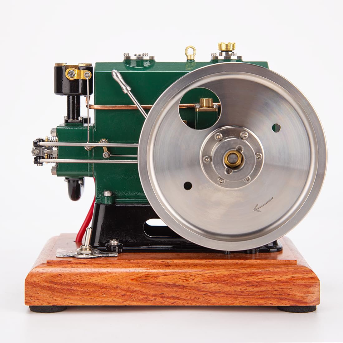 Model silnika czterosuwowego 1:8, 3,6 cm³, drewniana podstawa
