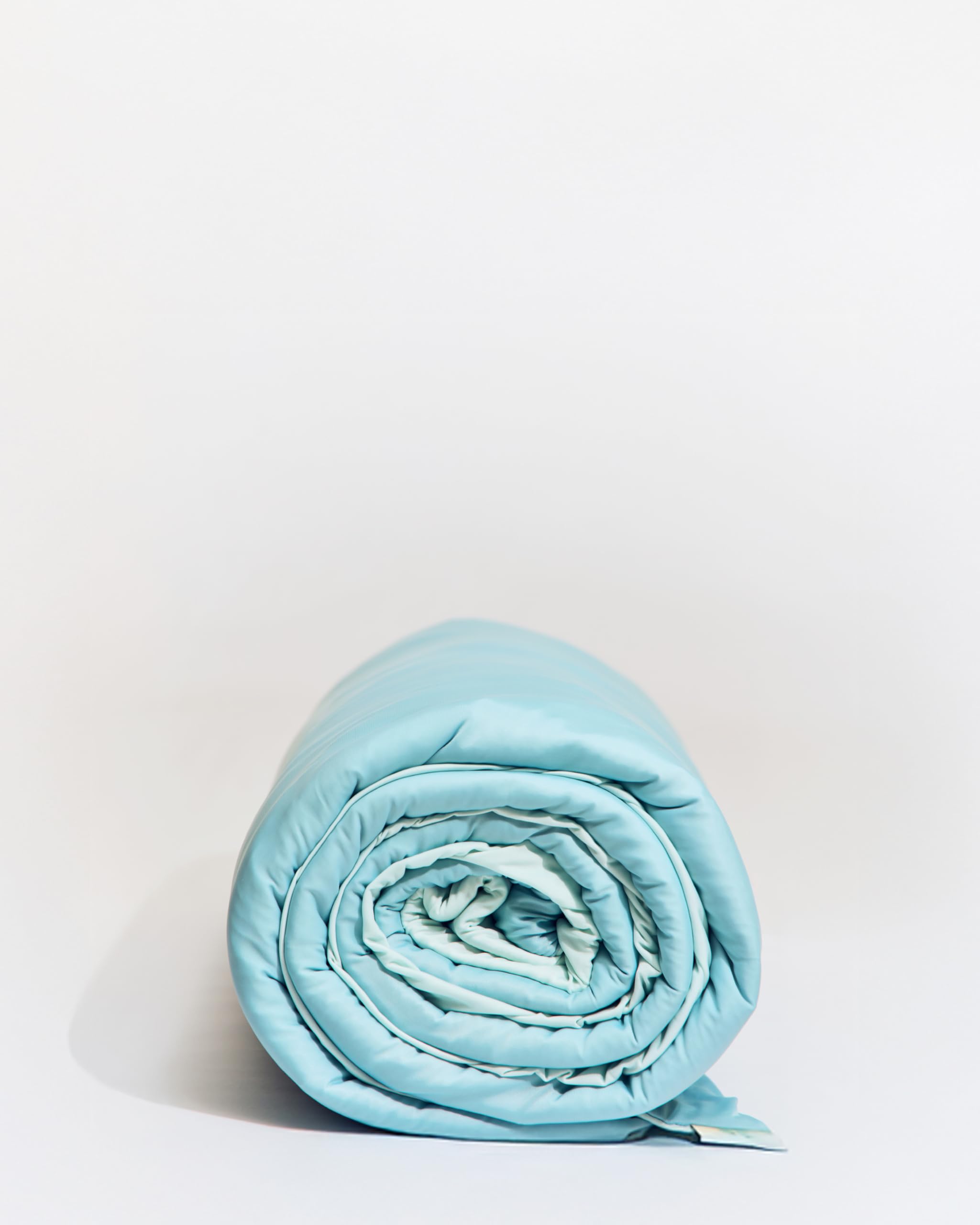 DOOZIE Flo Cooling Weighted Blanket - Azure Ocean | Dual-Sided Cover I 100% Cotton I Glass Microbead Fill I Duffel Bag & Cover Bag Included | Deep Touch Pressure | 60"x80" (8 kg) (8 kg)-image-18