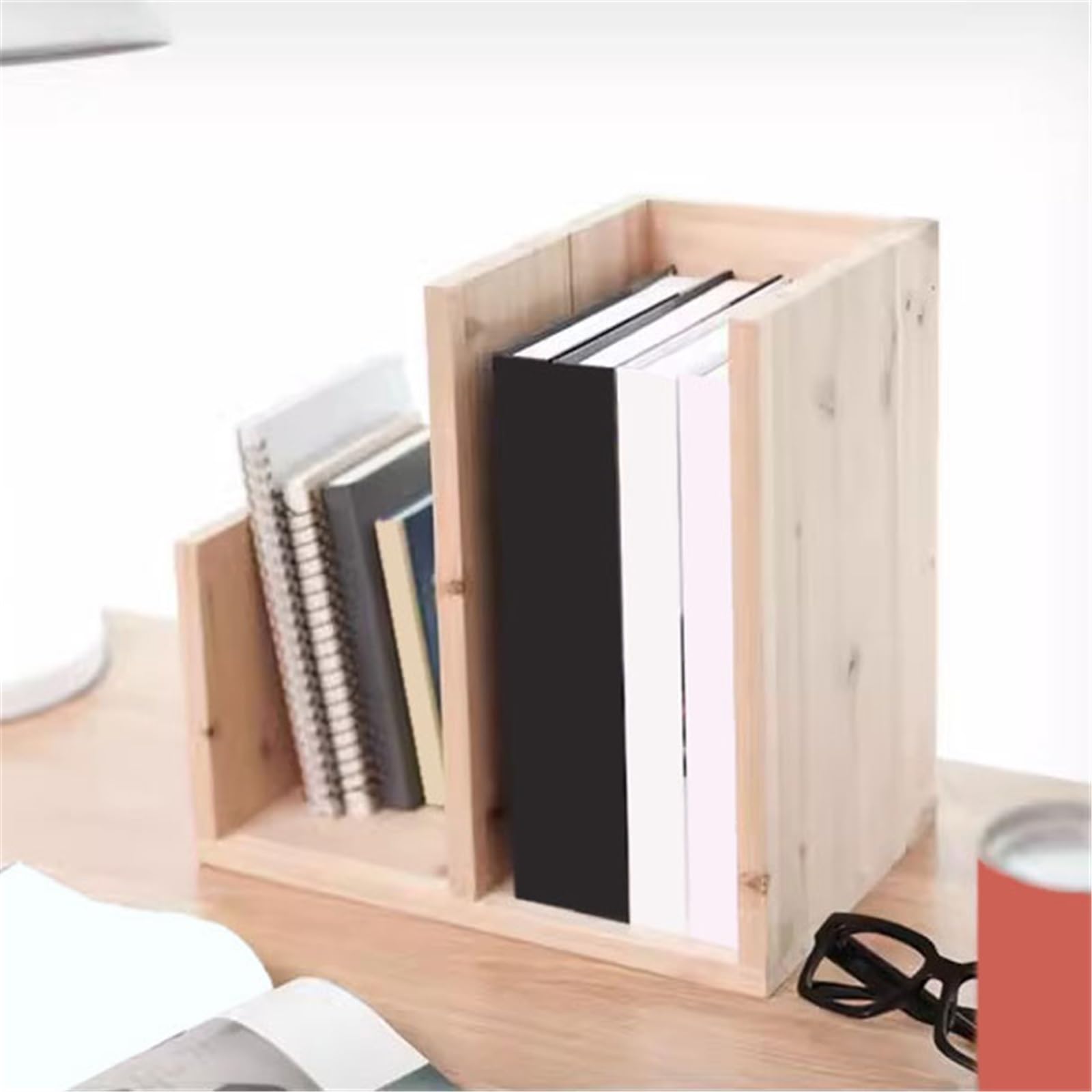 Minimalismus-Desktop-Organizer aus Holz, kleines Bücherregal, Präsentationsständer for das Heimbüro Regal Bücher