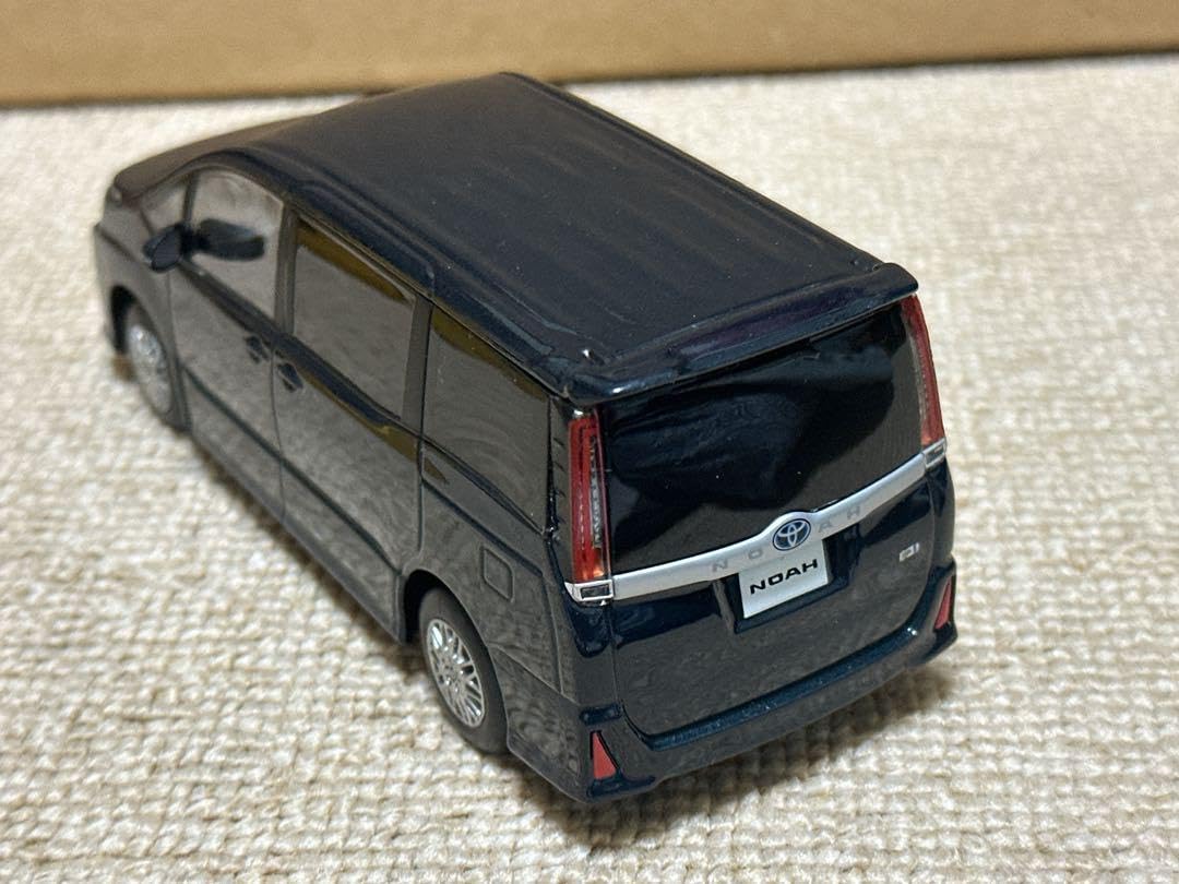 80系 後期 ノア カラーサンプルミニカートヨタ 80系 後期 ノア カラー