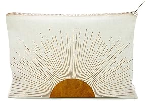 Sunshine Ray Woven Makeup Bag: A Bohemian Chic for Beauty Essentials