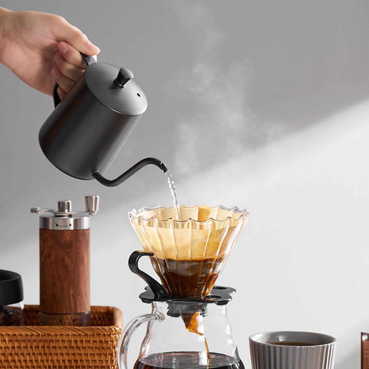 Cone Coffee Filters, 200pcs Unbleached Brown Paper, 2-6 Cup, Compatible with Hario V60 02, CHEMEX 3-cup Coffee Maker