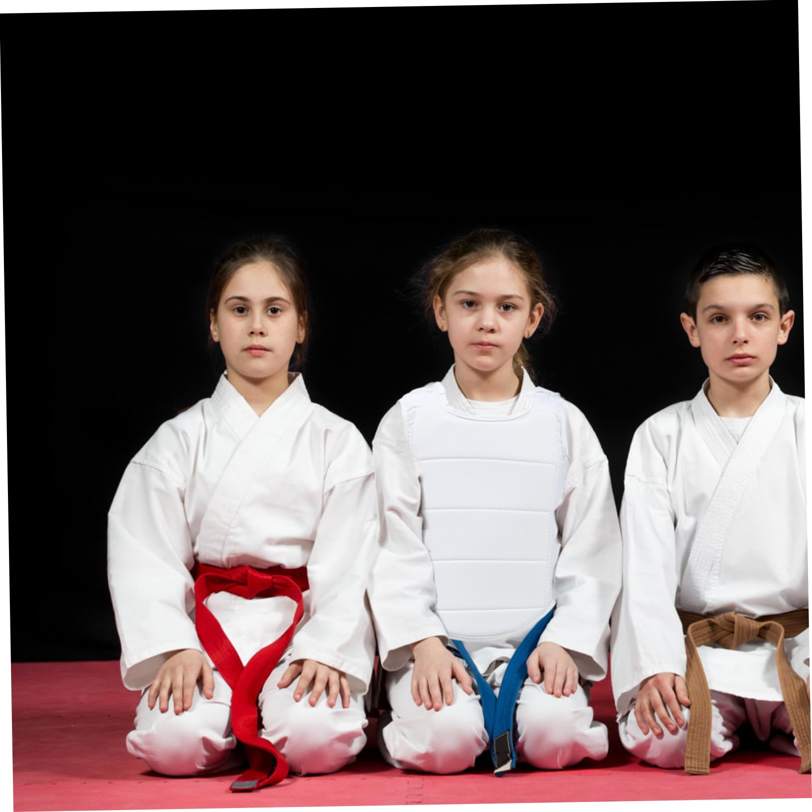 INOOMP Plastron De Boxe Perforation Boxe pour Enfants Boxing De Garde Coffre pour Enfants Protecteur Arts Martiaux Karaté Coup Taekwondo Blanche Polyester