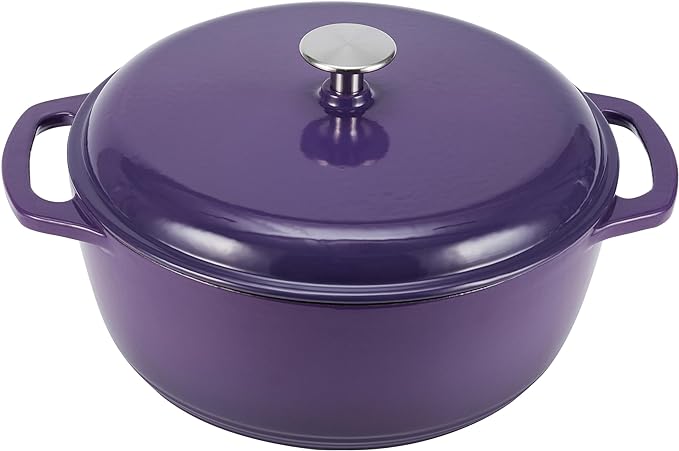 Amazon Basics 6-quart enameled cast iron Dutch oven in Purple