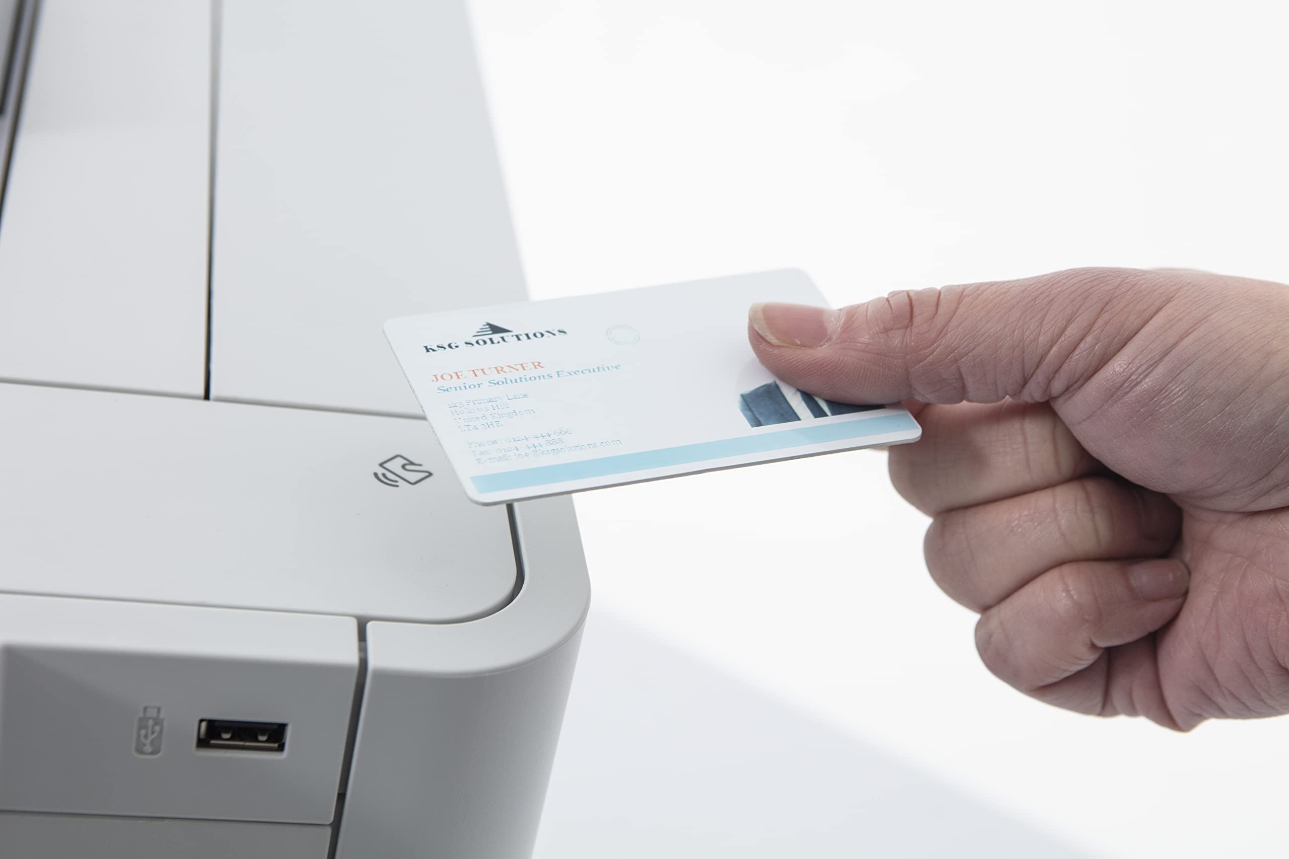 Brother HL-L9430CDN | Imprimante Laser Couleur Professionnelle | Ecran Tactile | Imprime jusqu'à 40 Pages par Minute au Format A4