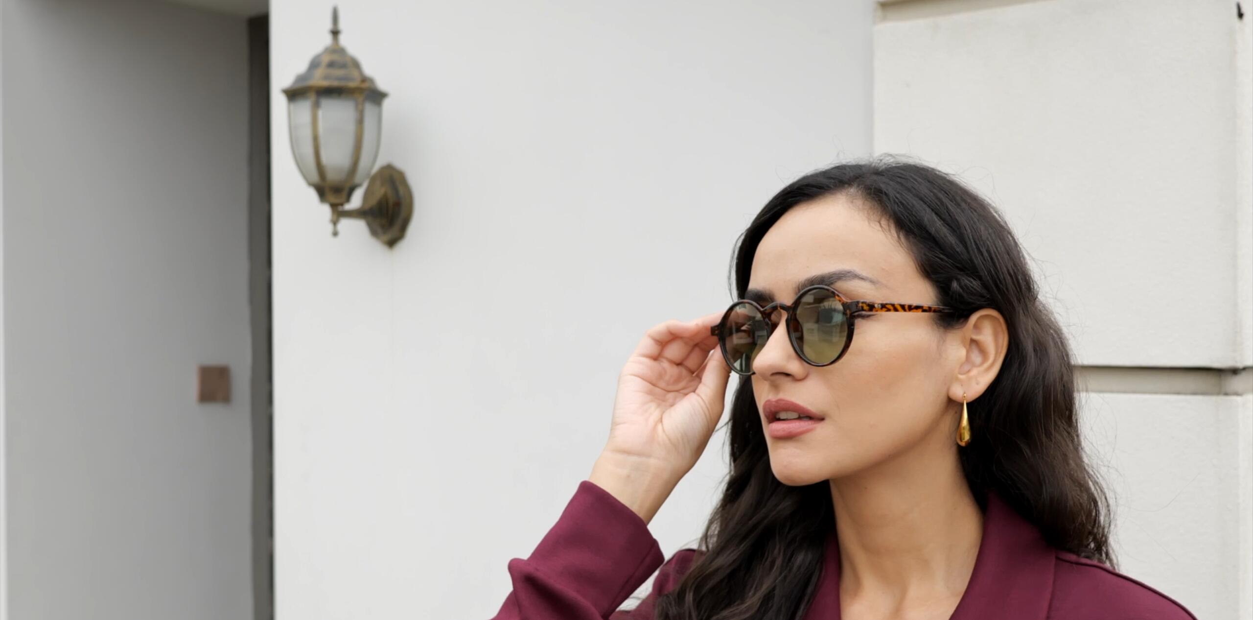 Lightweight Plastic Round Sunglasses Retro Boho Glasses UV400 Lens Amazon.com: Xpectrum Lightweight Unisex Small Round  main image 2