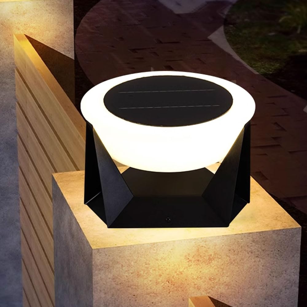 Farolas exteriores y tapas de diseño premium para iluminar postes, puertas y césped