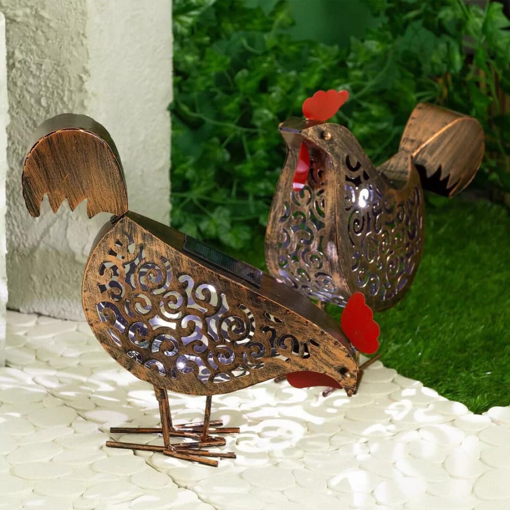 Garden Mile Lot de 2 sculptures d'animaux de jardin en métal effet bronze avec lumières LED à effet silhouette alimentées par énergie solaire Sculptures de poules pour jardin extérieur Résistantes à