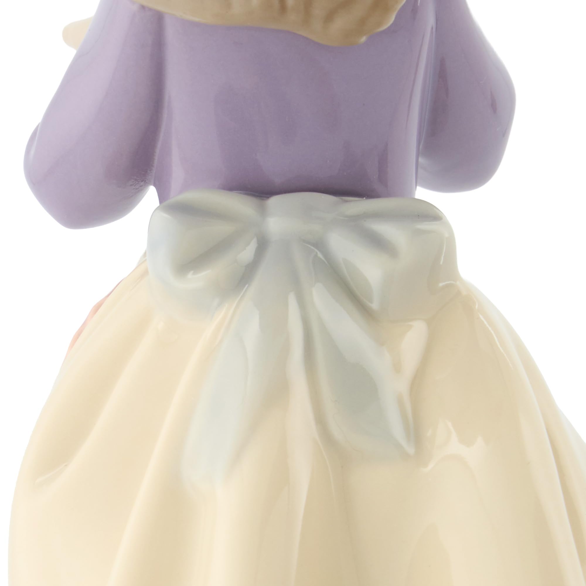 NAO El Cumpleaños del Perrito. Figura Decorativa de Una Niña en Porcelana Brillo. Figurita Ornamental Infantil de Una Niña con Un Cachorro Decorada en Tonos Pastel
