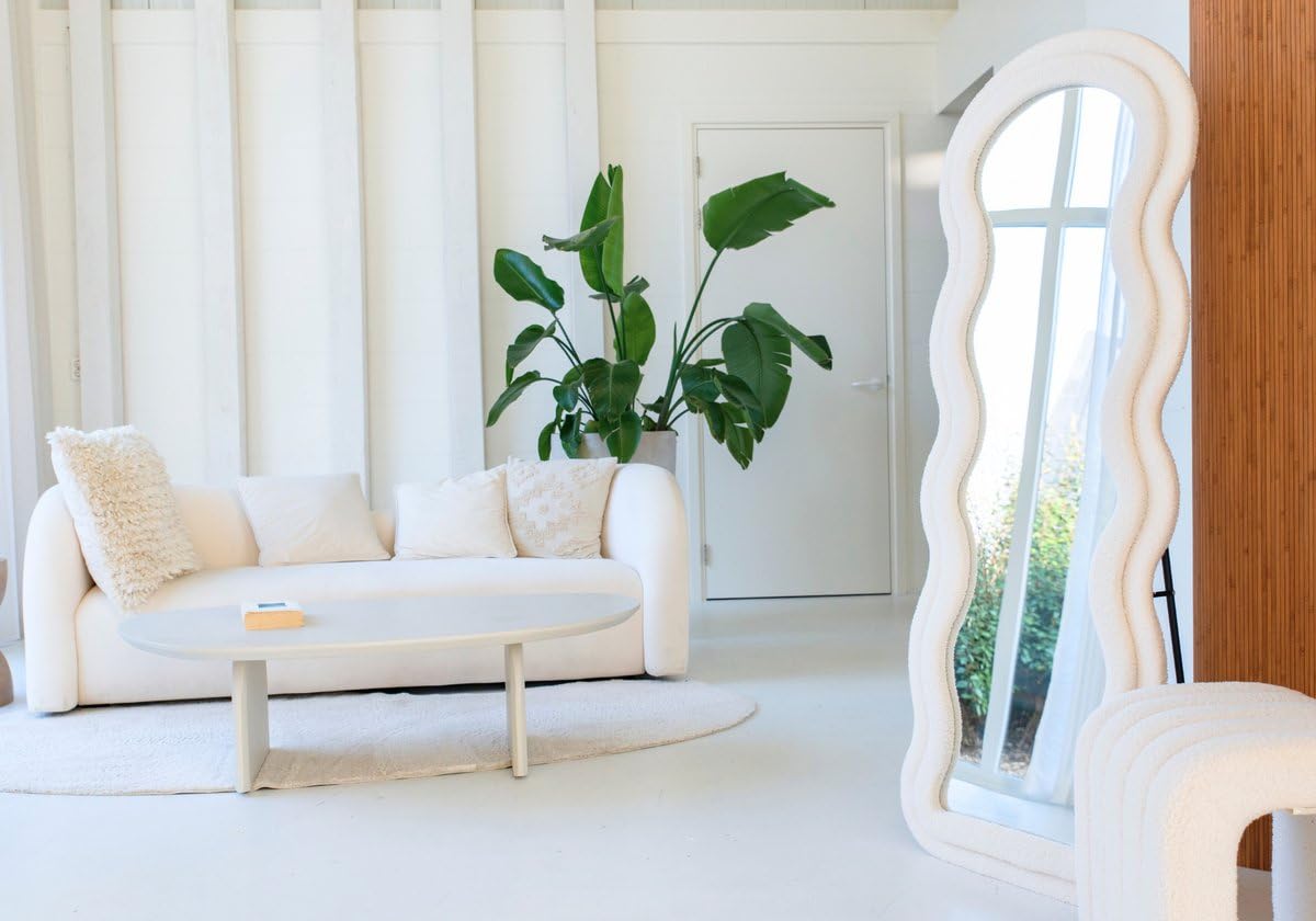 Staande spiegel - Witte Crème Gestoffeerde Staande Spiegel met Suède Velvet Bekleding Staande spiegel - Witte Crème Gestoffeerde Staande Spiegel met Suède Velvet Bekleding