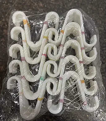 White Plastic Slipper Footwear Hanger Hooks For Shop (Pack Of 100 Pcs)