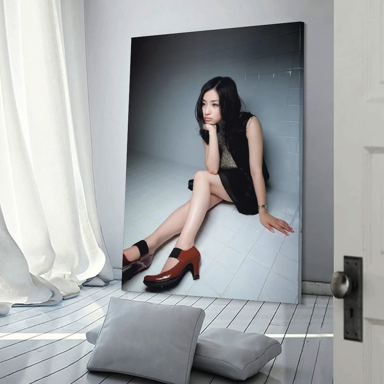 Amazon.co.jp: 美脚 石原 さとみ 女優 いしはら さとみ 美脚 写真画像