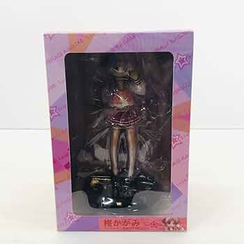 柊かがみ 「らき☆すた」 1/8 スケールフィギュア　完成品　クレイズ Amazon | らき☆すた 柊かがみ (1/8スケールPVC塗装済み完成品