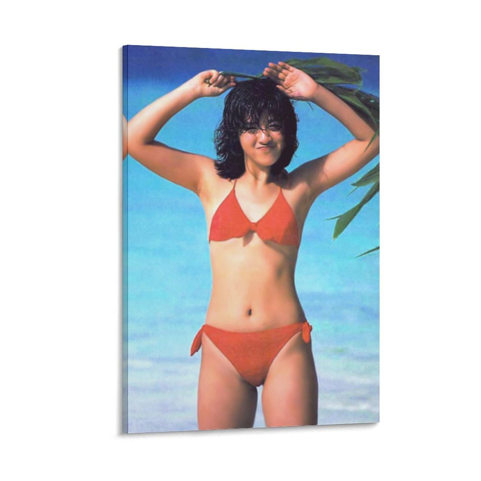 Amazon.co.jp: 菊池桃子下着セクシー写真ポスター絵画 キャンバス 芸術