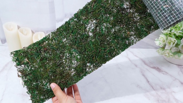 Natural Dried Moss Table Runner - 8 Pack Dark Green Moss Mats For Wedding Decor & Craft Projects