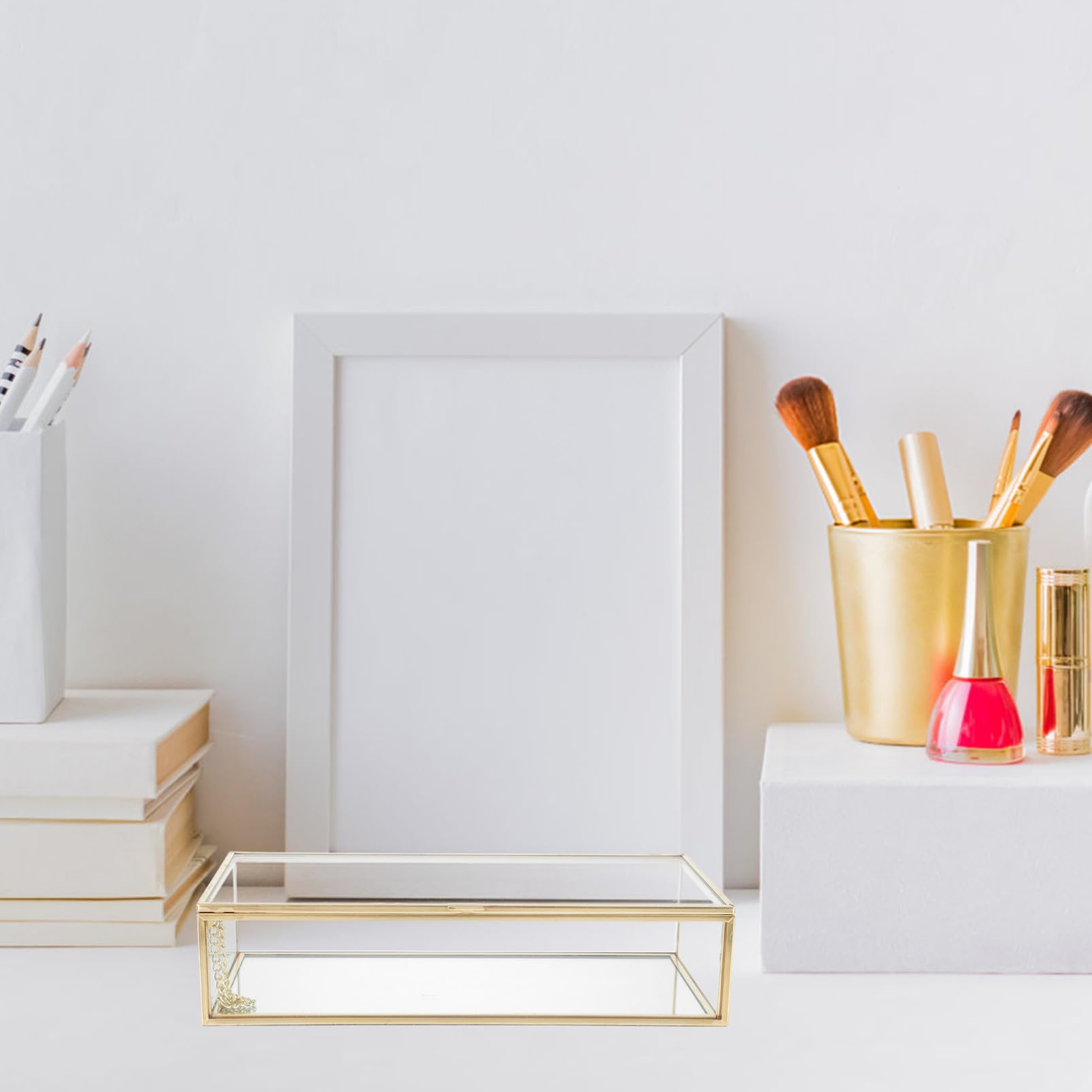 Europäische Schmuck Aufbewahrungsbox aus Glas mit Kupferstange Make Up Aufbewahrung für Lippenstift und Nagellack Sicher und Tragbar für Hochzeiten