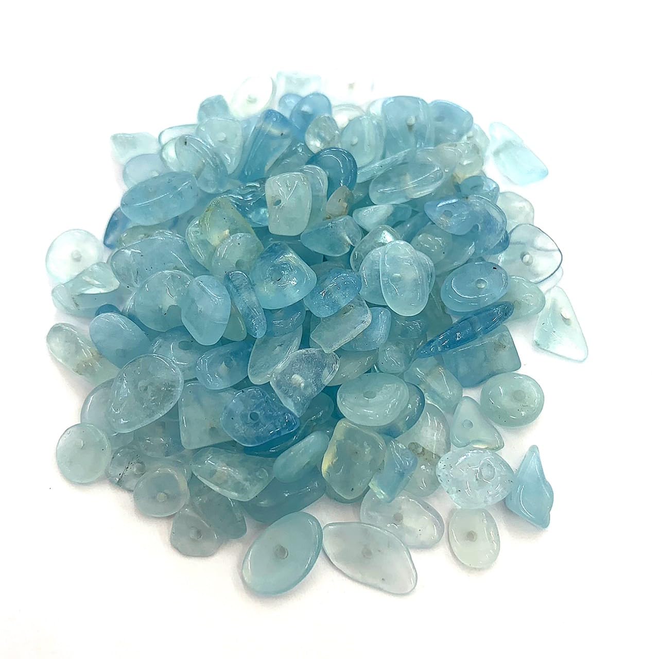 Amazon.co.jp: アクアマリン 穴あき さざれ石 10g 43粒前後 1連 約38cm  