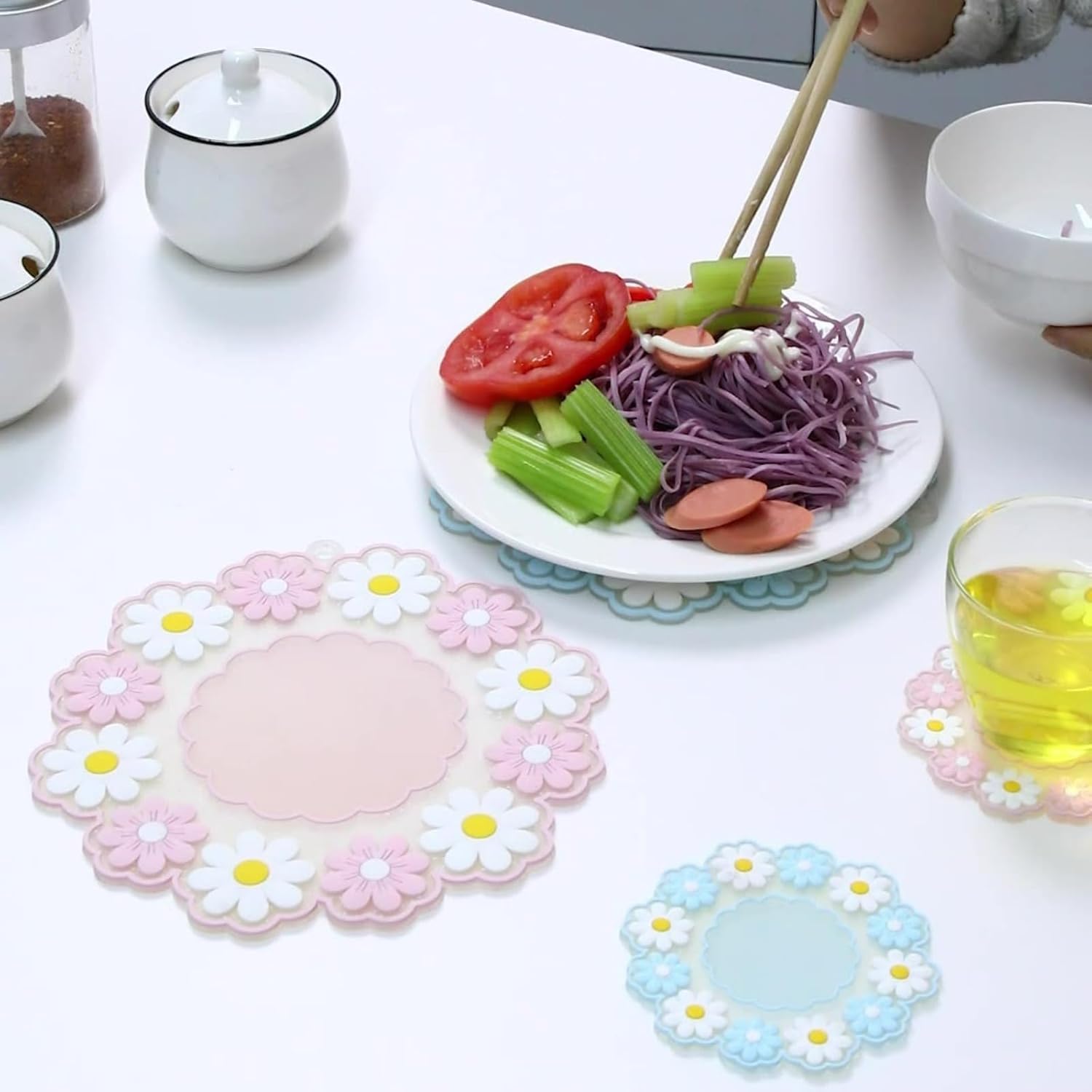 12 Piece Set of Silicone Insulated placemats for Household pots, Bowls, and Cups