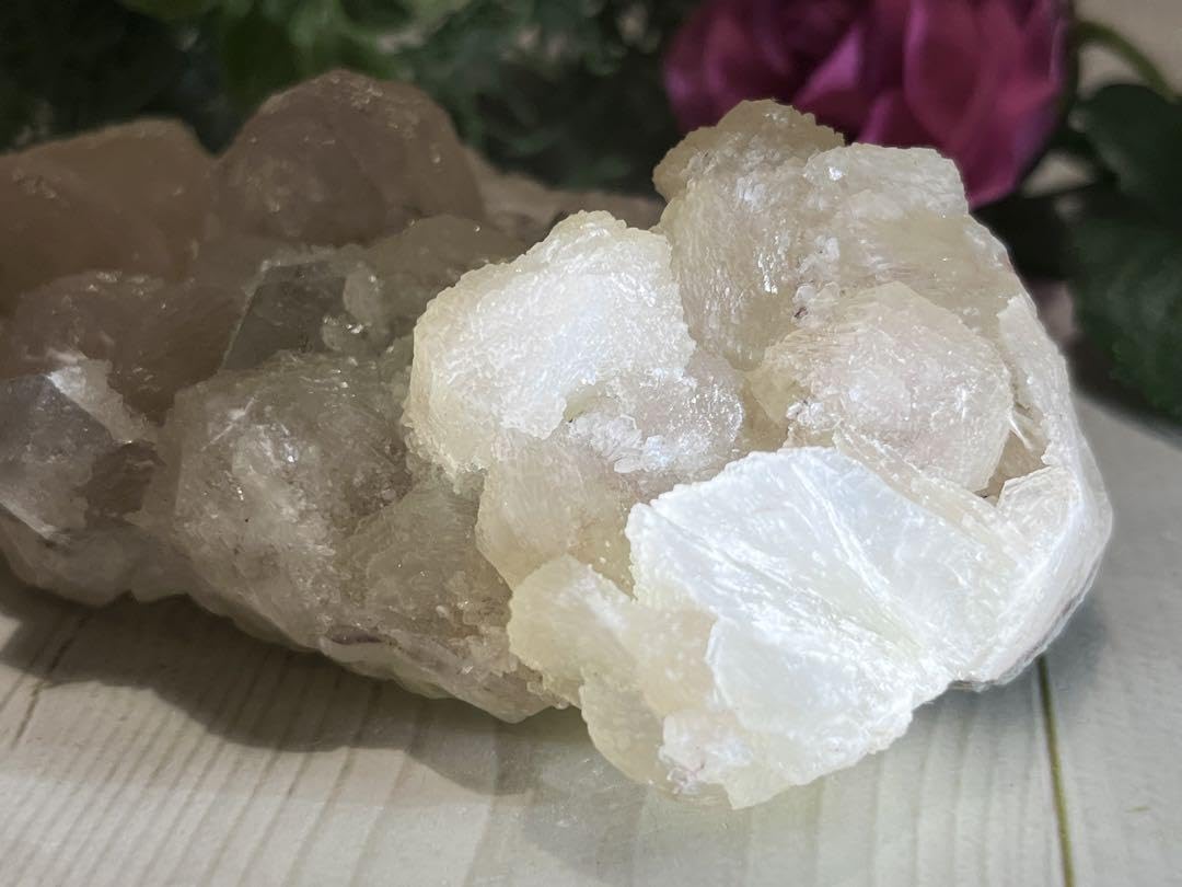 天使の水晶✨　グリーンアポフィライト　原石　魚眼石　スチルバイト　クラスター Amazon.co.jp: 天使の水晶 グリーンアポフィライト 原石 魚眼石