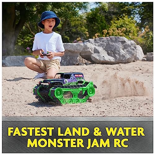 Image of Monster Jam, Official Grave Digger Trax All-Terrain Remote Control Outdoor Vehicle, 1:15 Scale, Kids Toys for Boys and Girls Ages 4 and up