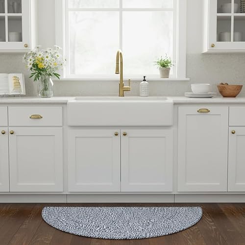 Super Area Rugs Alfombra trenzada de algodón para cocina, reversible, color azul y blanco, 20 x 40 pulgadas, medio círculo