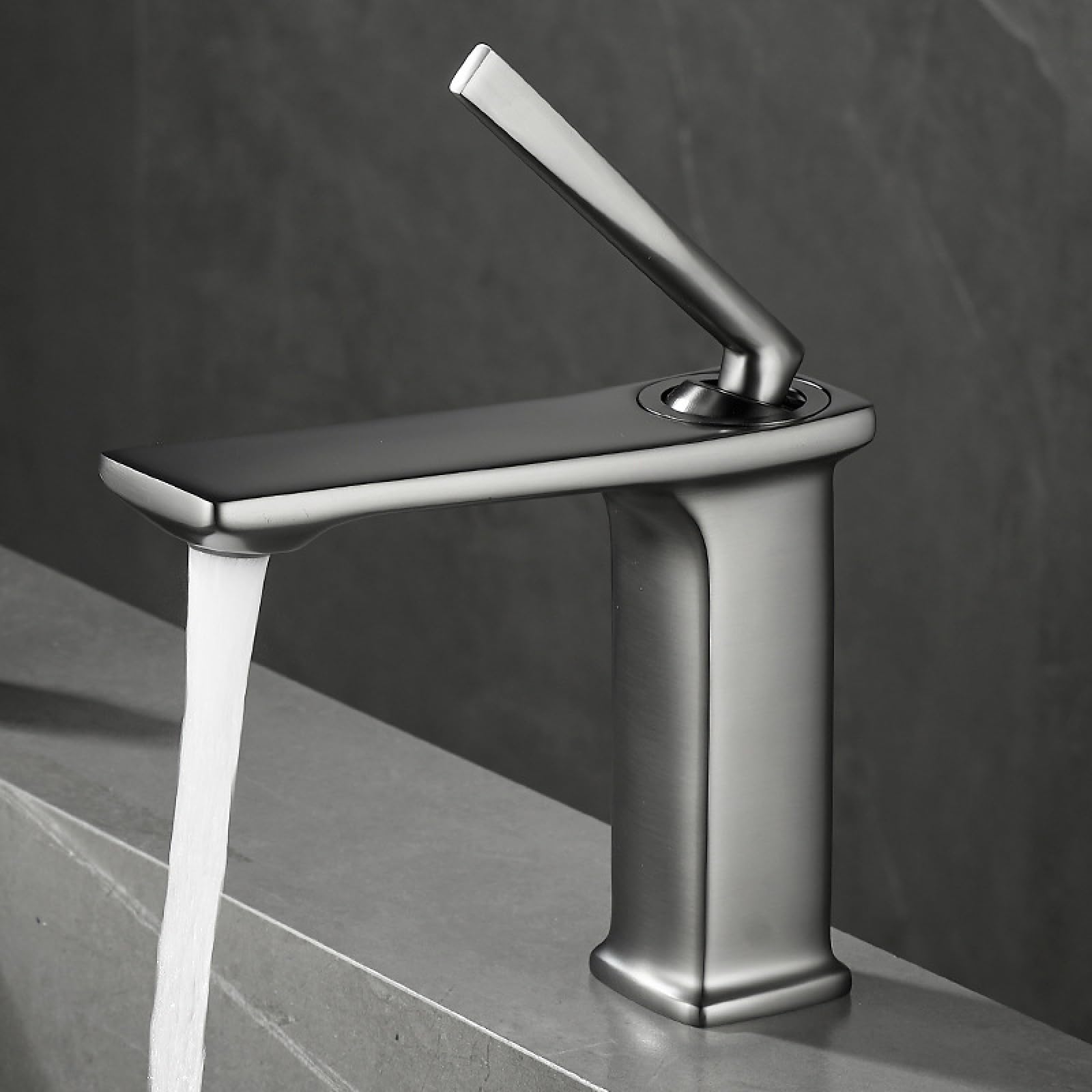 Robinet de lavabo en laiton haut de gamme pour vasque moderne chic - Gun Gray