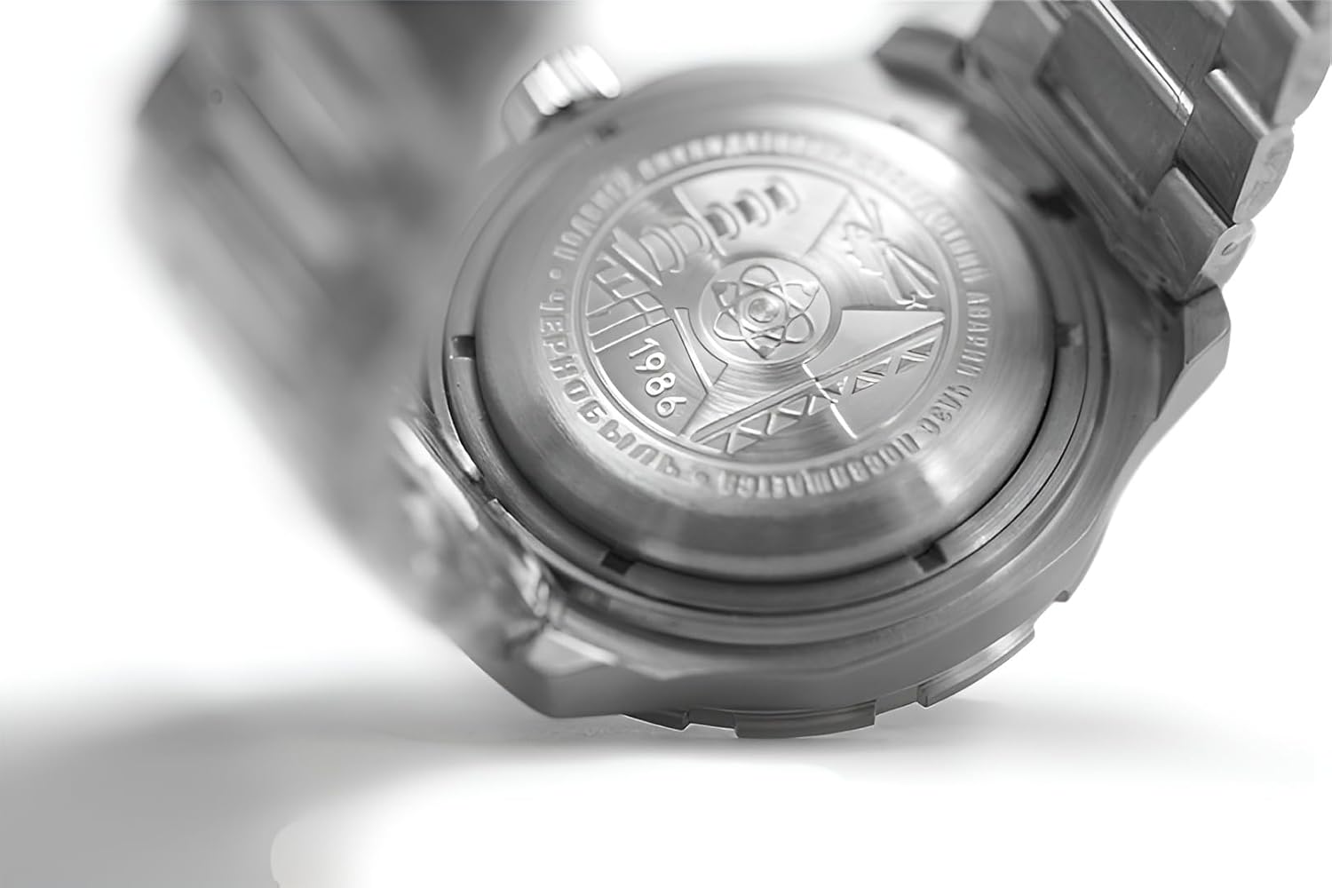 Vostok Original Mens Watch Amphibia Series “Chernobyl” Mechanical Self-Winding Water Proof 200m