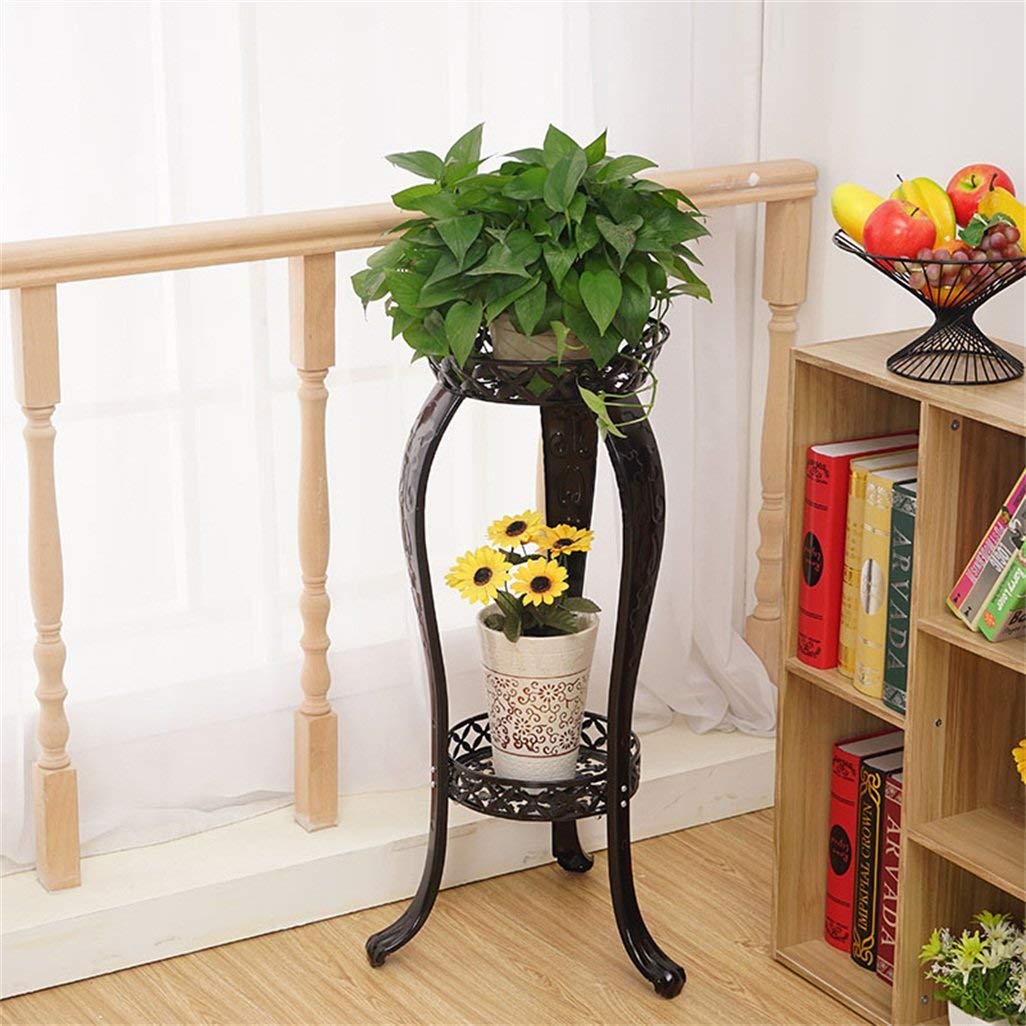 Étagères à fleurs rétro en fer au design vintage chic intérieur