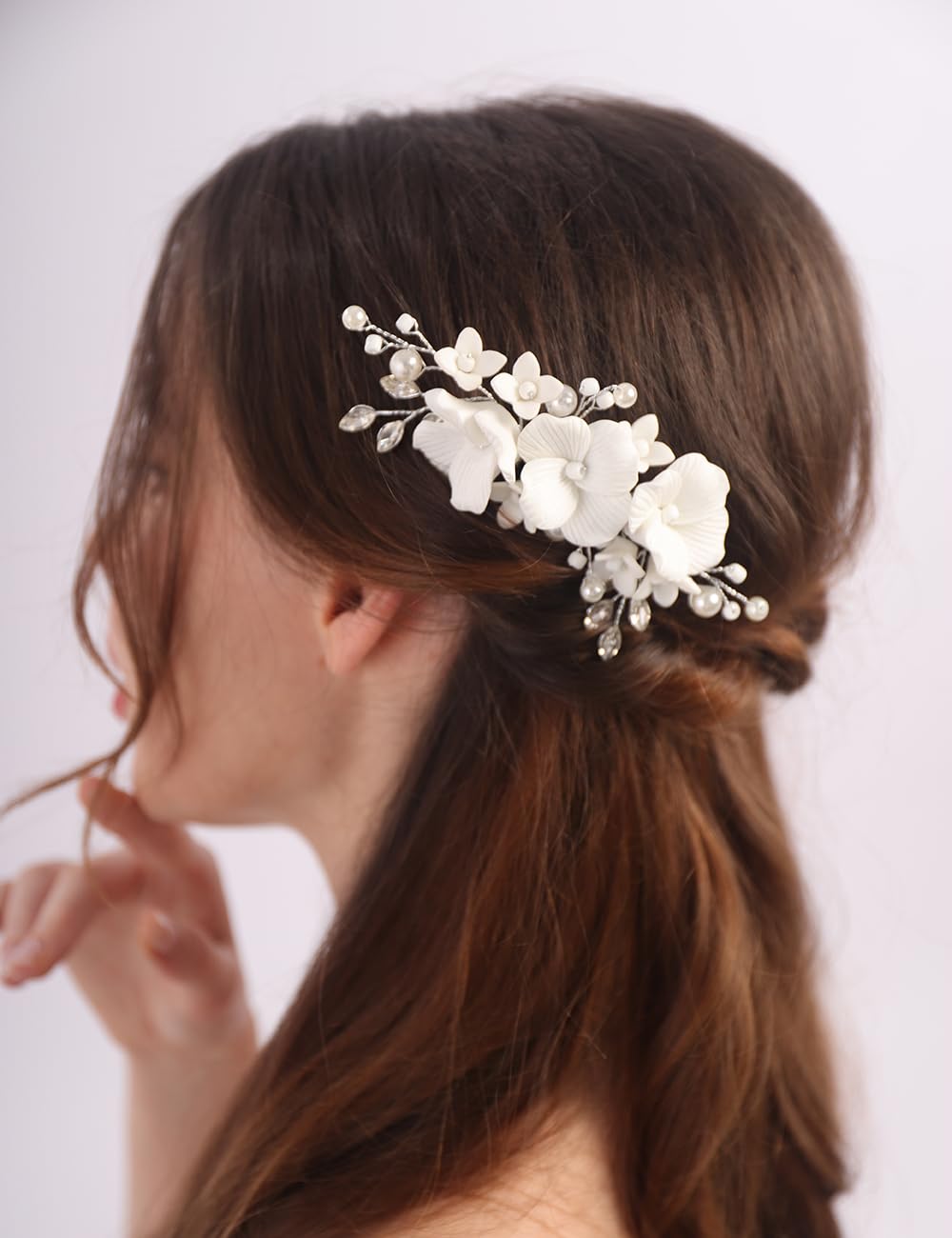 Teyglen Bride Wedding Hair Comb White Flower Pearl Hair Piece Floral Flower Rhinestone Headpiece Bridal Flower Hair Comb Hair Accessories for Women