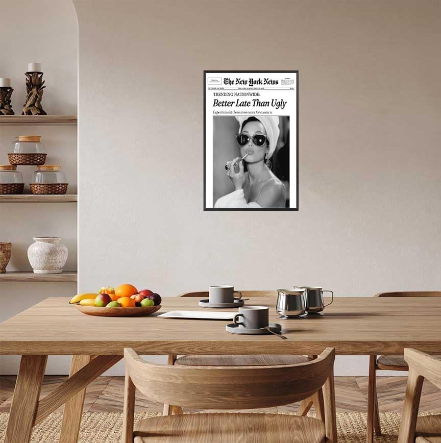 Miniatura 7 de Póster de periódico en blanco y negro Better Late Than Ugly Funky New York Trends Feminista, decoración de pared de Audrey Hepburn, impresiones de