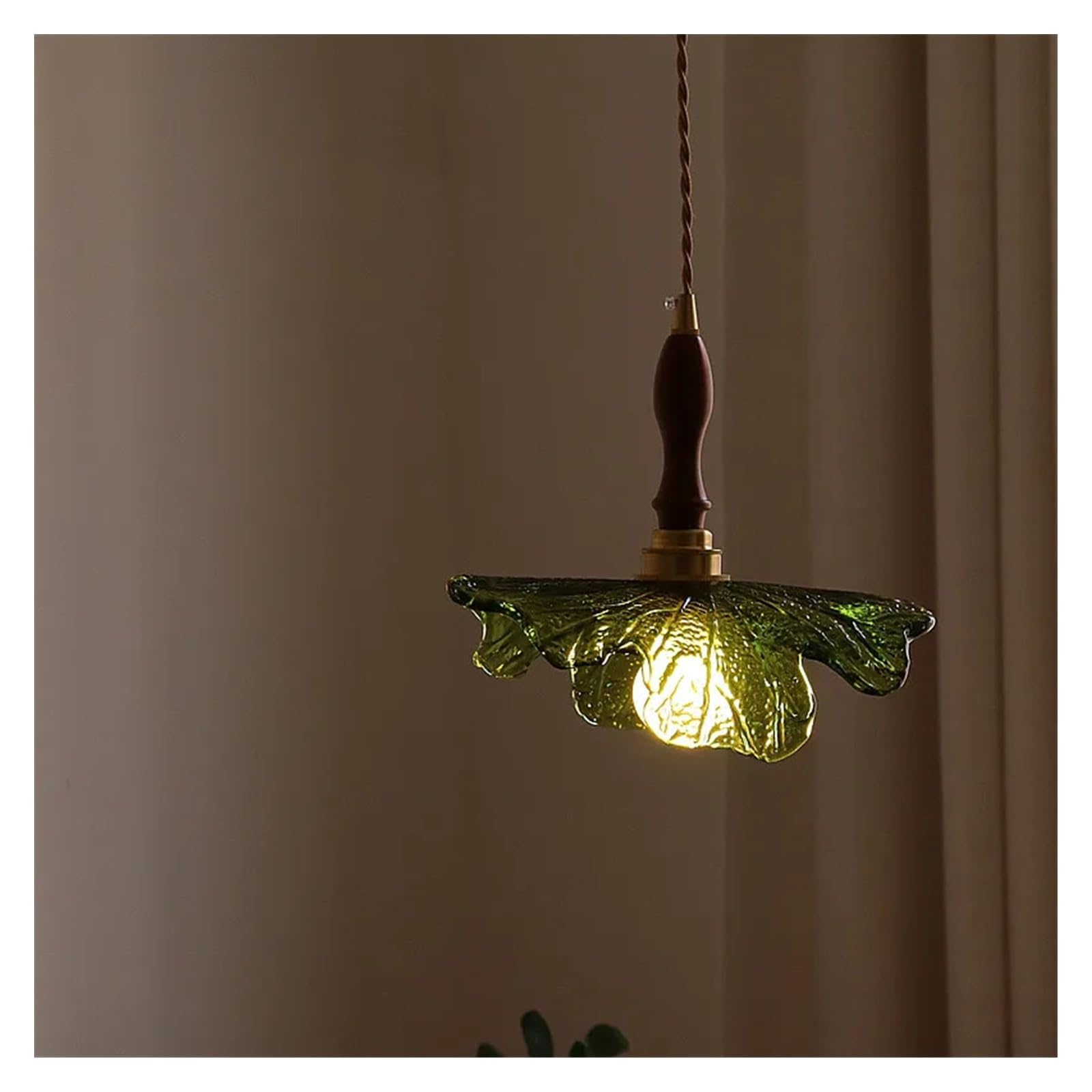 Générique Lustre, Creative Feuille LED Lampe Suspendue for Salon Cuisine Éclairage Intérieur V-intage Cuivre Verre Pendentif Hanglampen(Green)