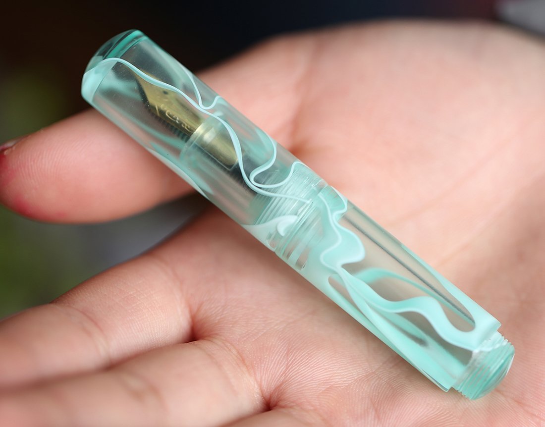 erofa MAJOHN Wancai Mini Fountain Pen (Extra Fine Nib 0.38mm) Pocket-Size Travel Short Writing Gift Pen with 6 PCS Black Ink Cartridges - Green Pattern