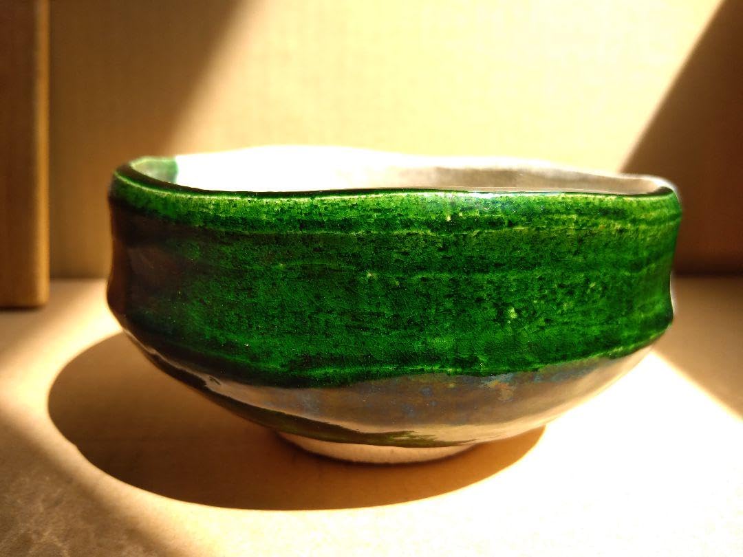 茶道具　期間限定特価　楽織部茶碗(琴浦窯　和田桐山) Amazon.co.jp: 茶道具 期間限定特価 楽織部茶碗（琴浦窯 和田桐山