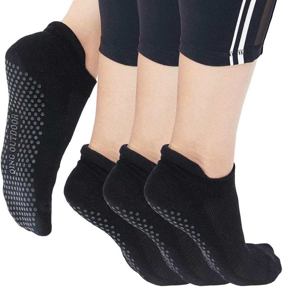 QING Yoga Socks for Women Non Skid Slipper Socks with Grips Barre Socks Pilates Socks for Women