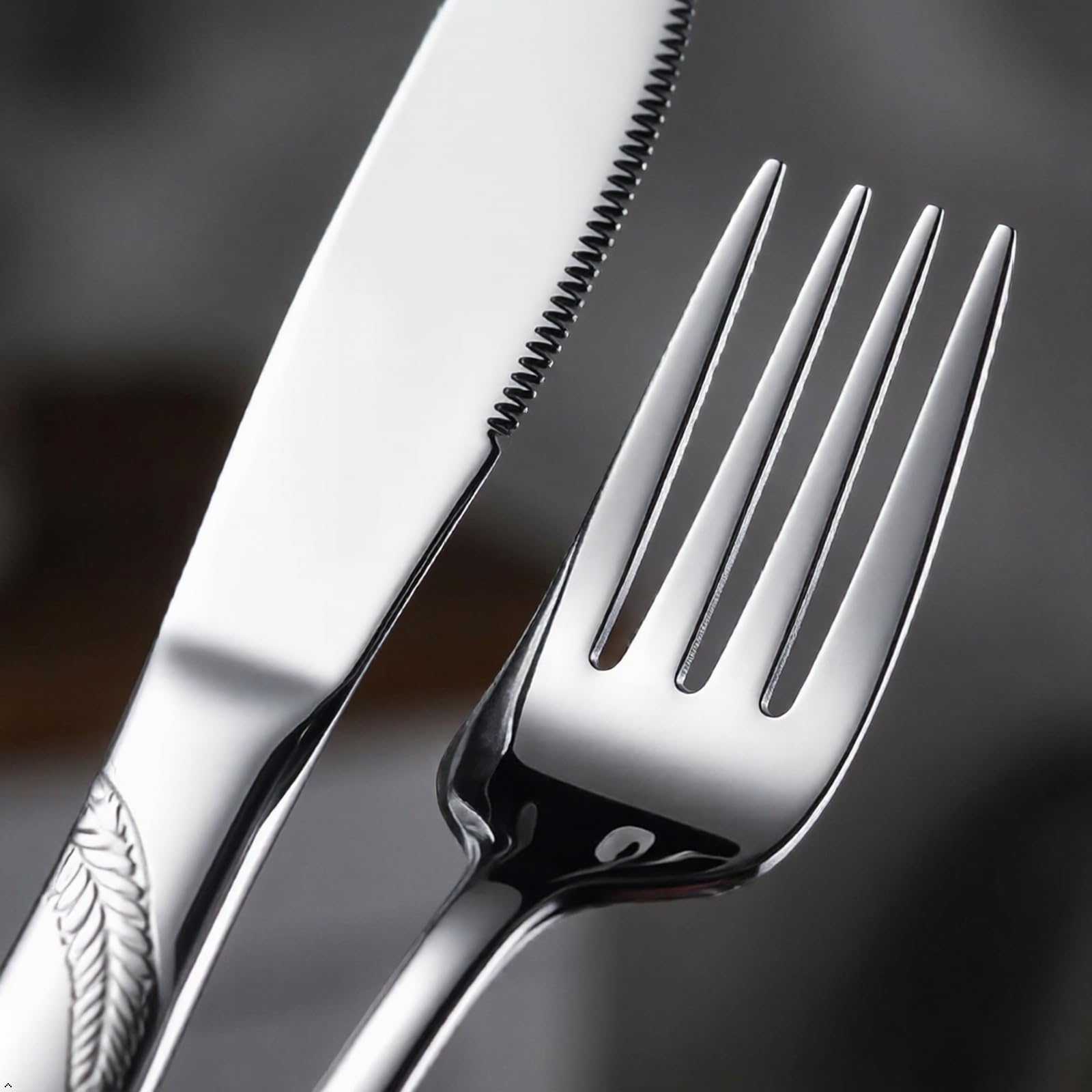 80-piece Stainless Steel Flatware Set, Service for 16 — Amazon image 2