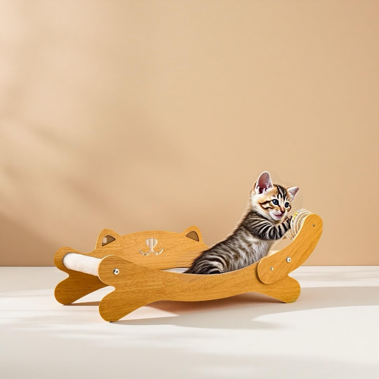 Fun Cat - Face Cat Couch with Scratchable Ropes