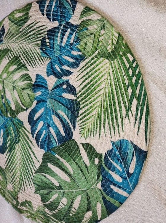 Image of Jute Cotton Round Table Mats Set of 6 - Dining Table mat 6 Pieces Waterproof, Elegant and Durable for Dining Table (Green Leaf)