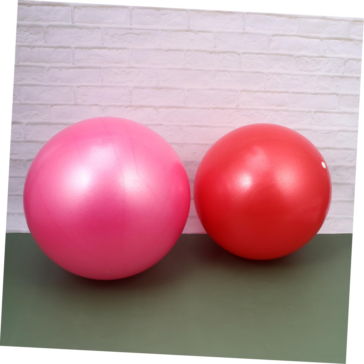 BCOATH Thickening Frosted PVC Anti-Burst Yoga Balls Mini Balancing Fitness Ball for Hip Back Leg Workout