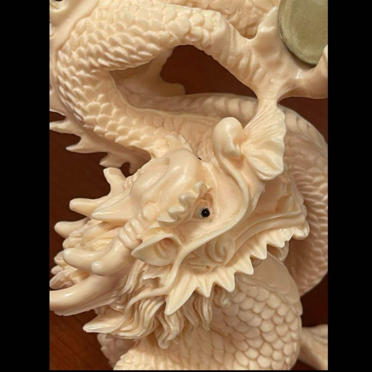 Amazon.co.jp: 白龍 龍神様 辰年 置き物 台座 スフィア