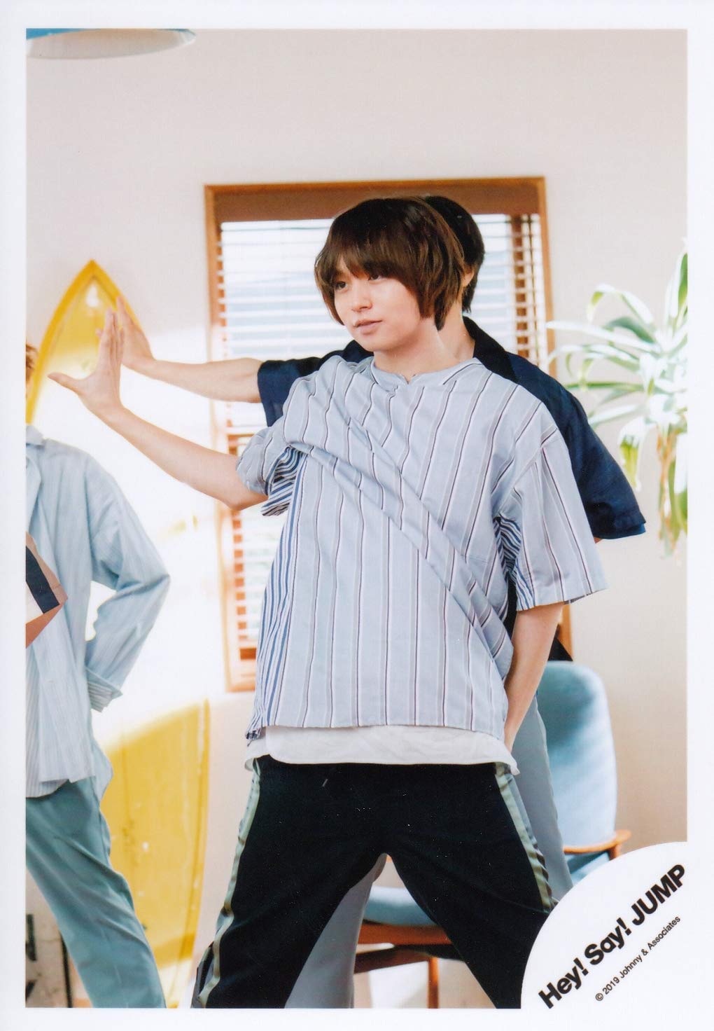 Amazon.co.jp: Hey! Say! JUMP 公式生写真（伊野尾慧）HAL00247 : おもちゃ