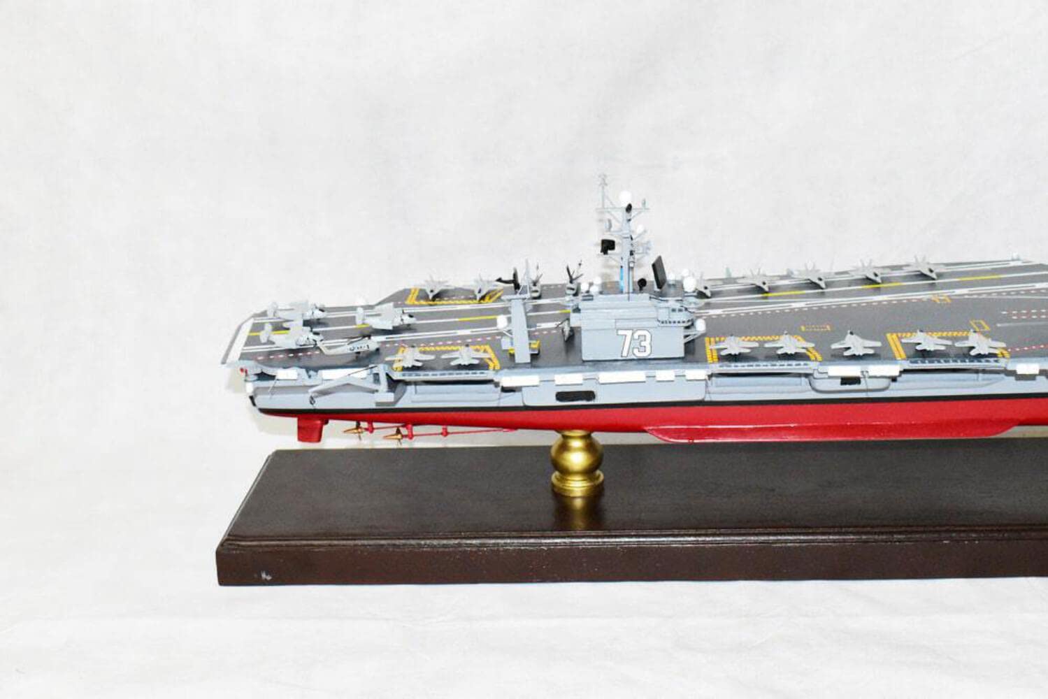 Amazon.com: USS George Washington CVN-73 Aircraft Carrier Model