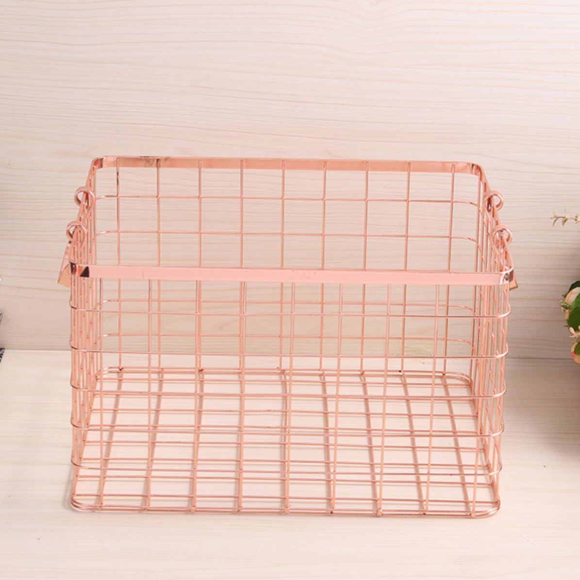 Cesta Fácil de Transportar de Hierro Dorado de Almacenamiento Estilo Nórdico Resistente Corrosión y para Adecuado para Mantener el Hogar Ordenado Ropa y Toallas