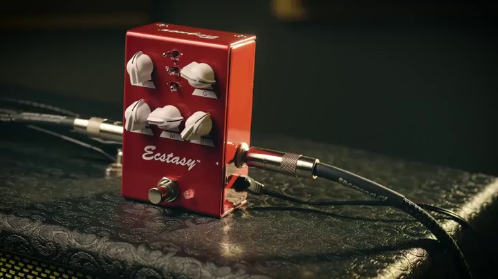 Watch Bogner Guitar Distortion Effects Pedal, ﹙ECSTASY RED Mini﹚ on Amazon Live