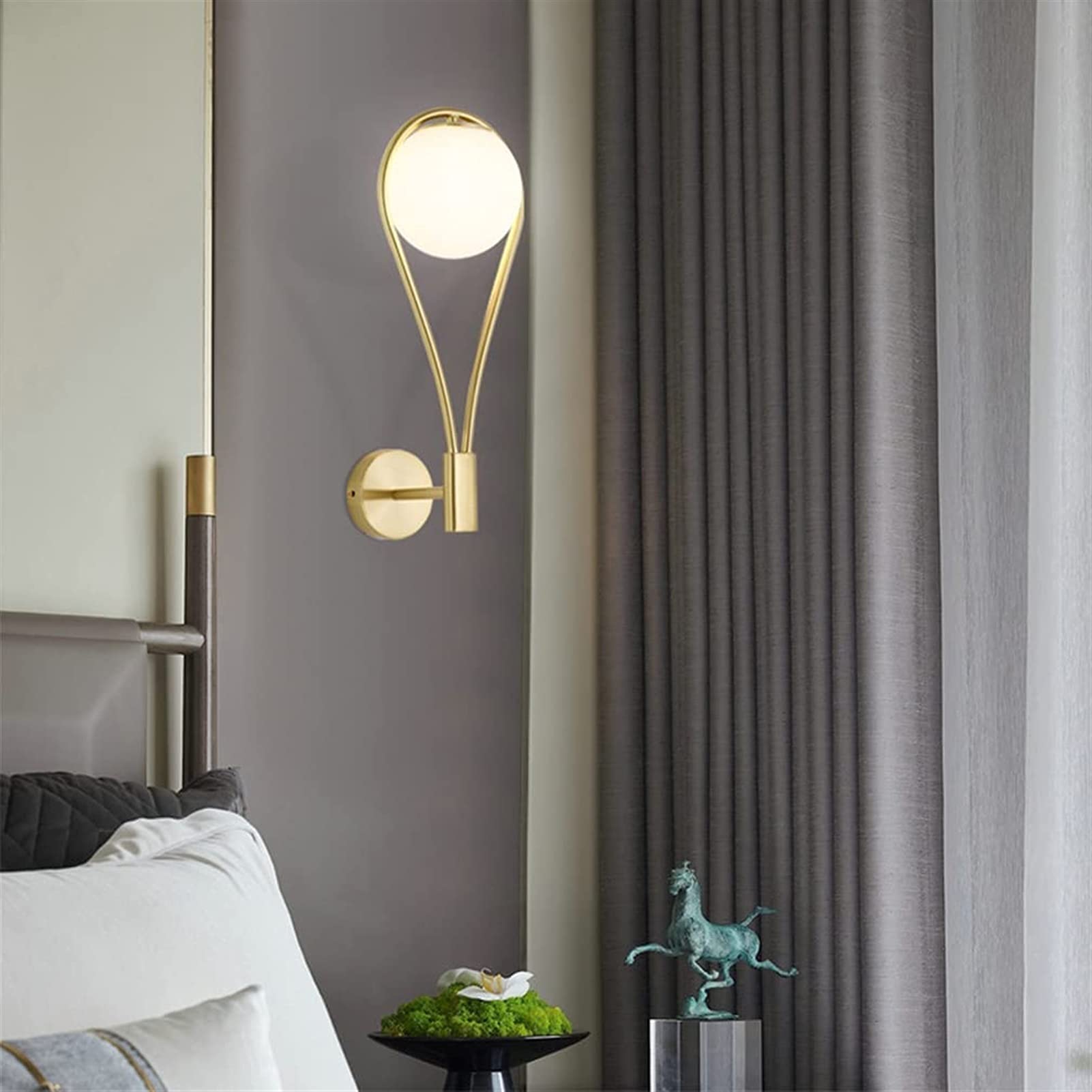 Smart wandlamp goud met glas incl. Wifi P45 - Ayesha